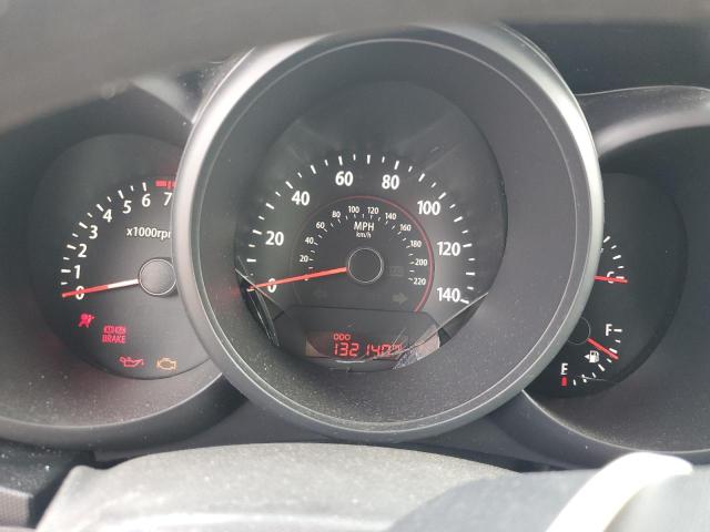 Снимка 9 от търг – 2010 KIA SOUL + с VIN KNDJT2A2XA7042272