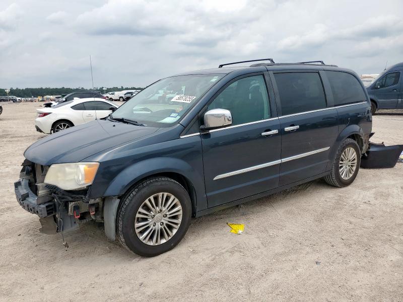 Photo 1 from auction – 2013 CHRYSLER TOWN & COU with VIN 2C4RC1CG6DR663534