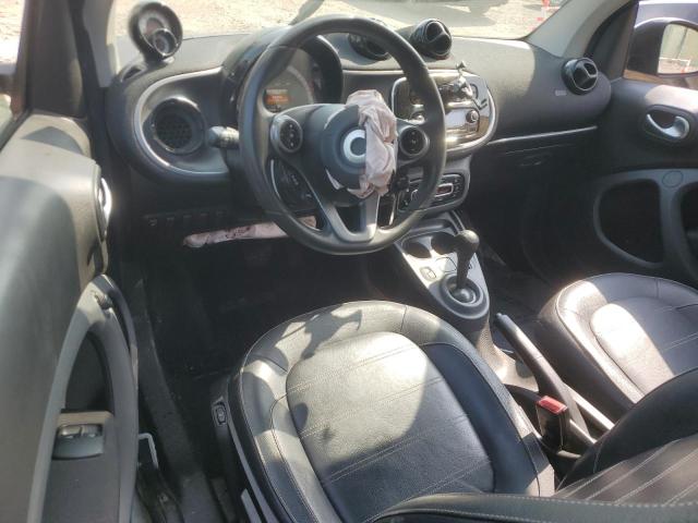 Photo 8 from auction – 2017 SMART FORTWO with VIN WMEFJ5DA4HK172525