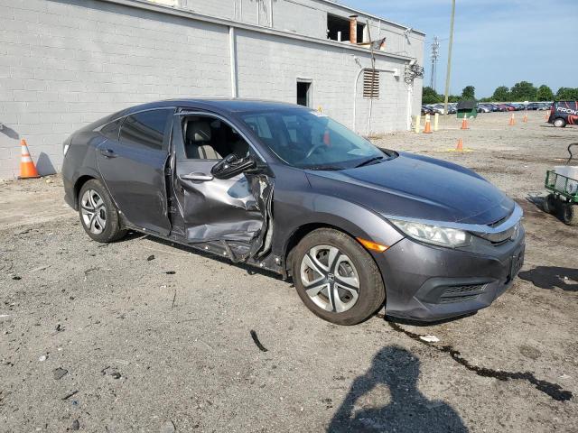 Photo 4 from auction – 2018 HONDA CIVIC LX with VIN 19XFC2F50JE040698