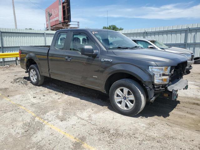 Photo 4 from auction – 2017 FORD F150 SUPER with VIN 1FTEX1CP7HKD96895