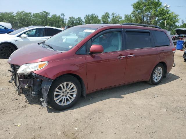 Photo 1 from auction – 2011 TOYOTA SIENNA XLE with VIN 5TDYK3DC3BS157220