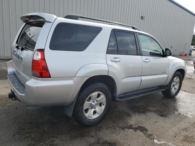 Photo 3 from auction – 2006 TOYOTA 4RUNNER SR with VIN JTEBT14R868030397
