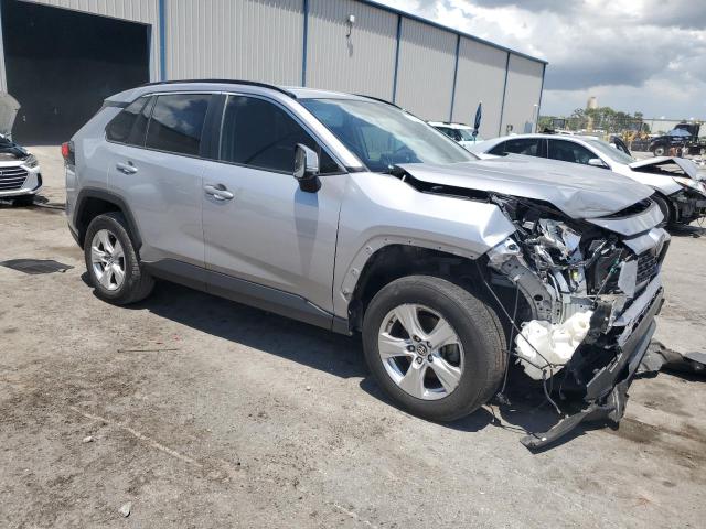 Photo 4 from auction – 2021 TOYOTA RAV4 with VIN JTMW1RFV7MD062055