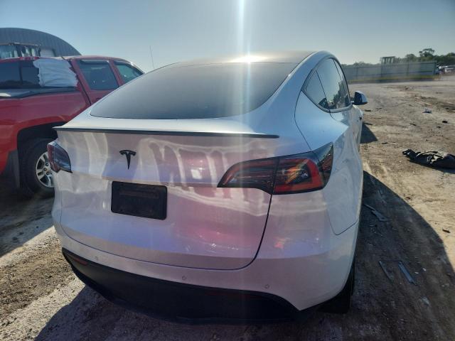 Photo 6 from auction – 2020 TESLA MODEL Y with VIN 5YJYGDEE5LF044723