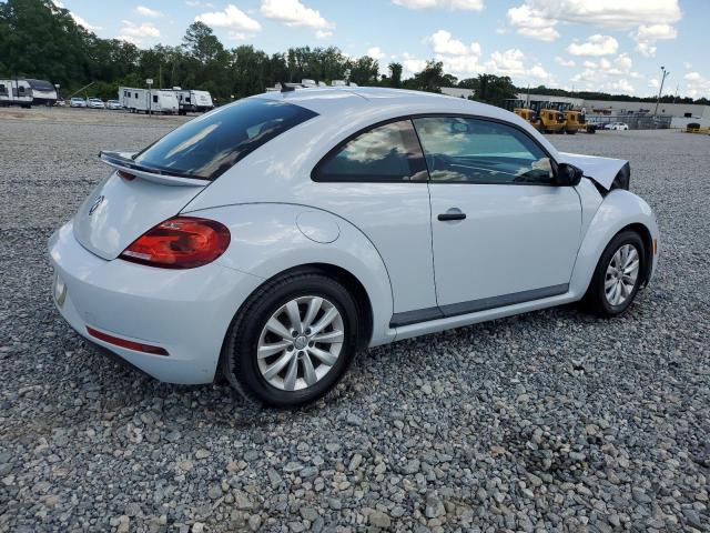 Photo 3 from auction – 2018 VOLKSWAGEN BEETLE S with VIN 3VWFD7AT0JM703383