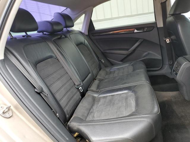 Photo 10 from auction – 2015 VOLKSWAGEN PASSAT SEL with VIN 1VWCT7A31FC082850