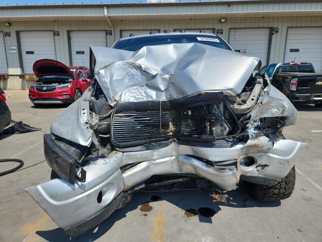Foto 5 de la subasta – 2004 DODGE RAM 2500 S con VIN 3D7KU28C74G278554