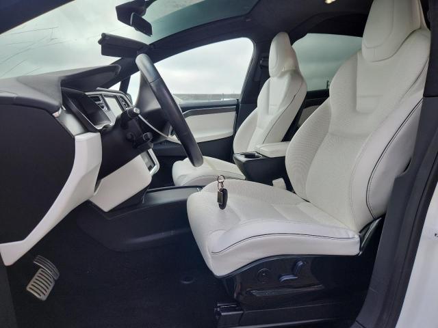 Photo 7 from auction – 2016 TESLA MODEL X with VIN 5YJXCBE45GFS00266