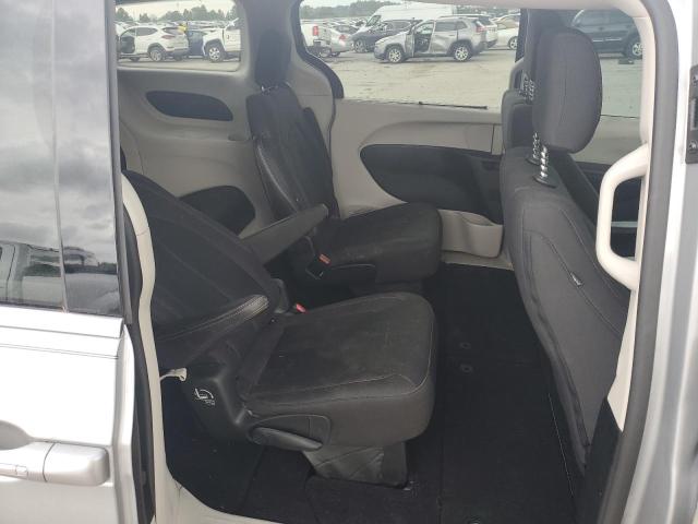 Photo 11 from auction – 2019 CHRYSLER PACIFICA T with VIN 2C4RC1FG0KR550204