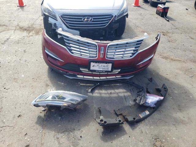 Photo 13 from auction – 2017 LINCOLN MKC SELECT with VIN 5LMCJ2C9XHUL33416