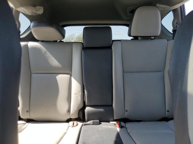 Photo 10 from auction – 2018 TOYOTA RAV4 LIMITED with VIN 2T3DFREV2JW762316