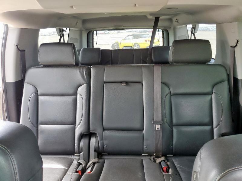 Photo 10 from auction – 2015 CHEVROLET SUBURBAN C with VIN 1GNSCJKC7FR736930