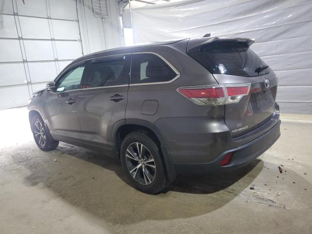 Photo 2 from auction – 2016 TOYOTA HIGHLANDER with VIN 5TDJKRFH3GS321571