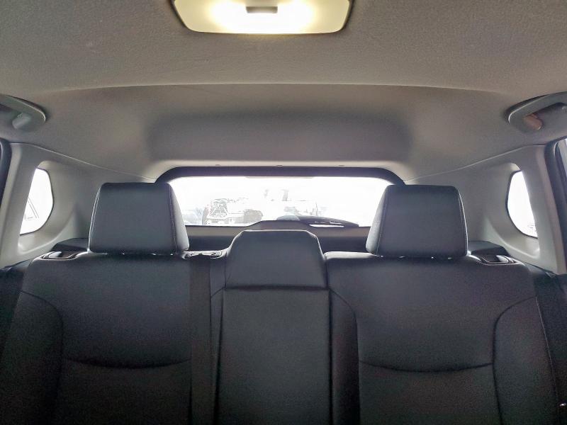 Photo 10 from auction – 2022 TOYOTA COROLLA CR with VIN 7MUDAAAG3NV007714