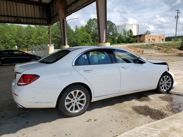 Photo 3 from auction – 2017 MERCEDES-BENZ E 300 with VIN WDDZF4JB5HA069534