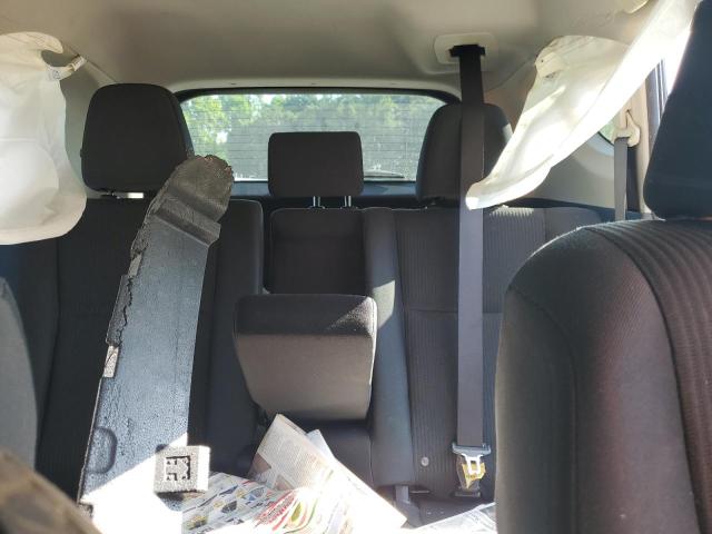 Photo 10 from auction – 2018 TOYOTA RAV4 LE with VIN JTMZFREV4JJ182201