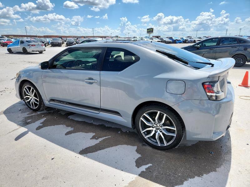 Photo 2 from auction – 2016 TOYOTA SCION TC with VIN JTKJF5C73GJ023939
