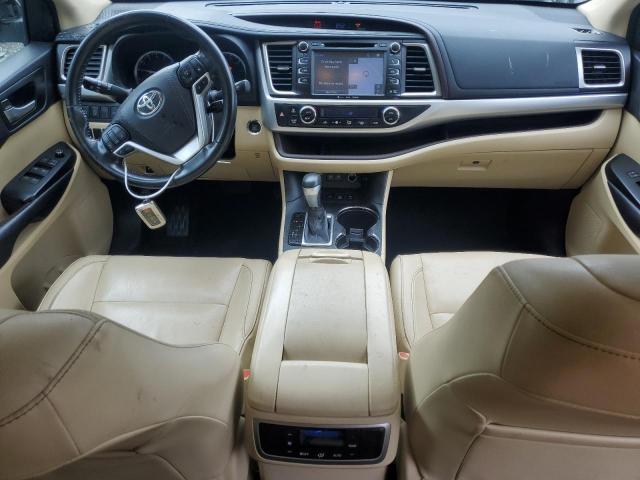 Photo 8 from auction – 2018 TOYOTA HIGHLANDER with VIN 5TDJZRFH7JS803155