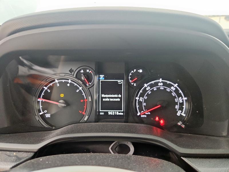 Photo 9 from auction – 2021 TOYOTA 4RUNNER SR5 with VIN JTEEU5JR0M5229318