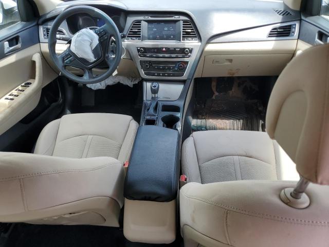 Photo 8 from auction – 2017 HYUNDAI SONATA SE with VIN 5NPE24AF5HH562078