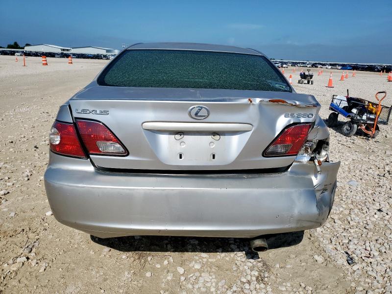 Photo 6 from auction – 2004 LEXUS ES 330 with VIN JTHBA30G840003382