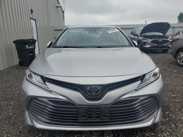 Photo 5 from auction – 2020 TOYOTA CAMRY with VIN 4T1F11AK7LU963225