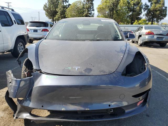 Photo 5 from auction – 2018 TESLA MODEL 3 with VIN 5YJ3E1EA4JF042664