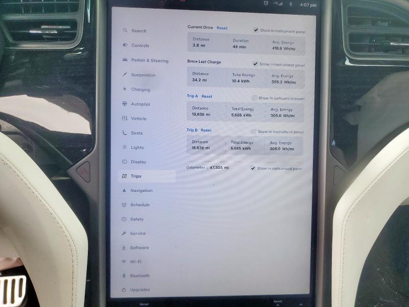 Photo 9 from auction – 2020 TESLA MODEL X with VIN 5YJXCBE26LF300014