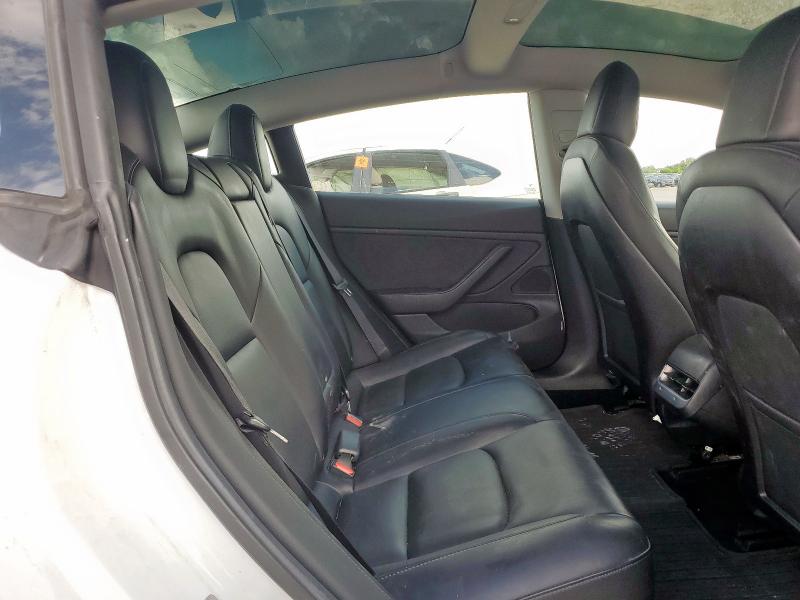 Photo 10 from auction – 2019 TESLA MODEL 3 with VIN 5YJ3E1EA2KF415928