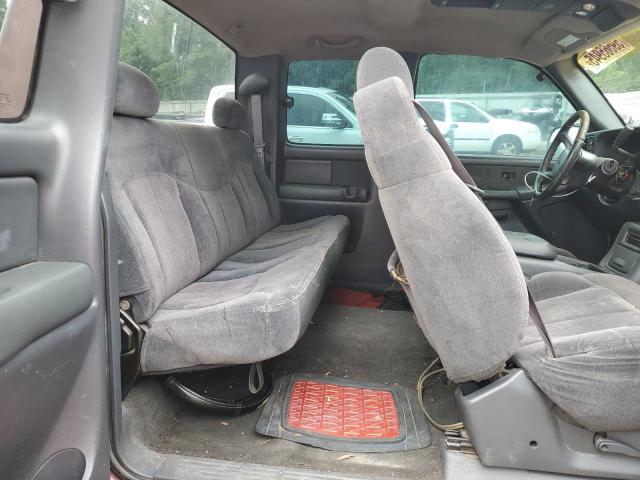 Photo 10 from auction – 2000 CHEVROLET SILVERADO with VIN 1GCEK19T8YZ107050