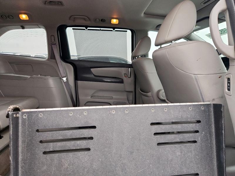 Photo 11 from auction – 2013 HONDA ODYSSEY EX with VIN 5FNRL5H63DB041864