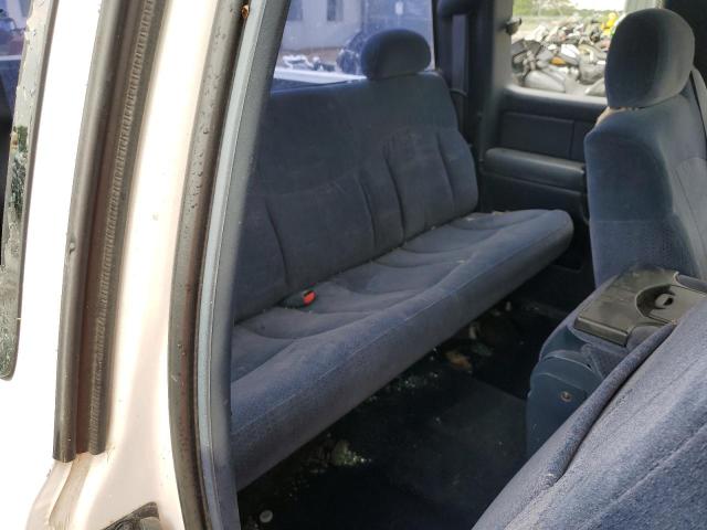 Photo 10 from auction – 1999 CHEVROLET SILVERADO with VIN 1GCEK19V2XE211752