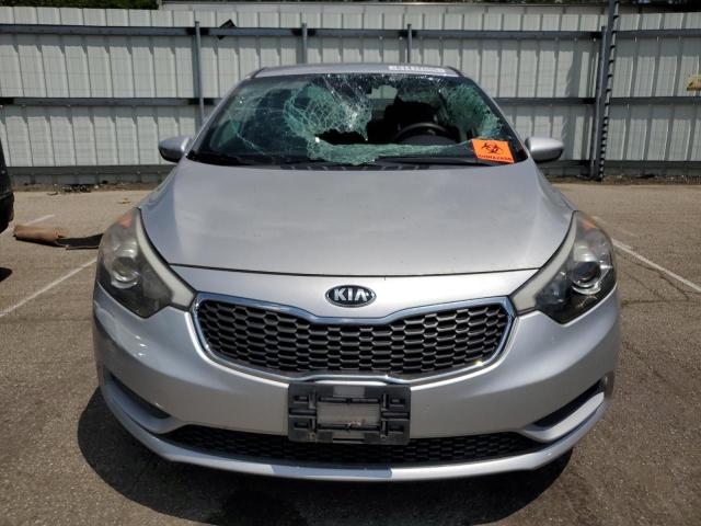 Photo 5 from auction – 2015 KIA FORTE LX with VIN KNAFX4A68F5340585
