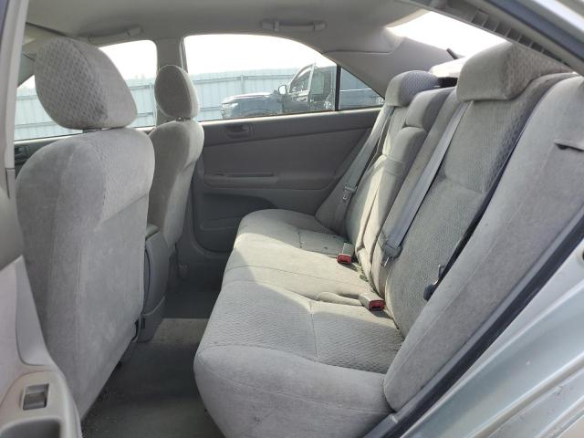 Photo 10 from auction – 2003 TOYOTA CAMRY LE with VIN JTDBE32K930167617