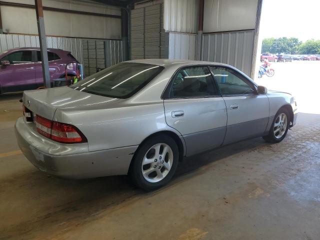 Photo 3 from auction – 2001 LEXUS ES 300 with VIN JT8BF28G910303864