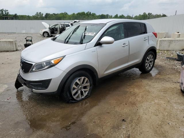 KIA SPORTAGE L 2015 with VIN KNDPBCAC4F7760810 - Photo from auction