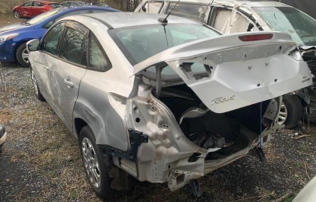 Photo 3 from auction – 2015 FORD FOCUS SE with VIN 1FADP3F26FL317477