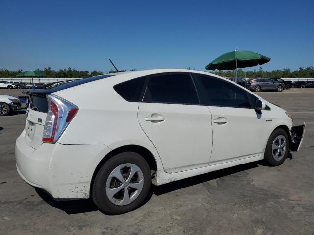 Photo 3 from auction – 2015 TOYOTA PRIUS with VIN JTDKN3DU4F0399609