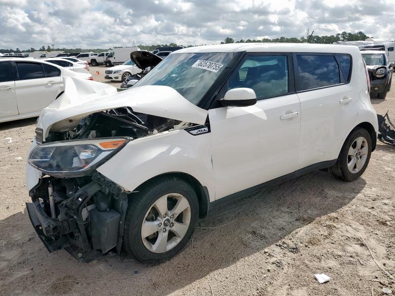 KIA SOUL 2017 with VIN KNDJN2A20H7476172 - Photo from auction