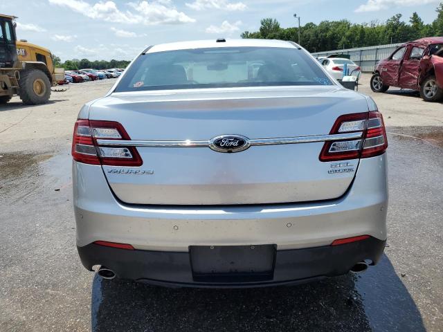 Photo 6 from auction – 2018 FORD TAURUS SEL with VIN 1FAHP2E85JG124787