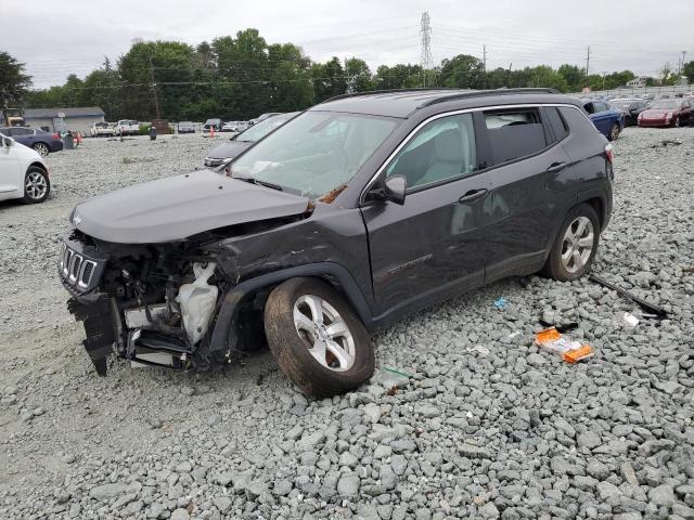 JEEP COMPASS LA 2019 with VIN 3C4NJCBB8KT614156 - Photo from auction