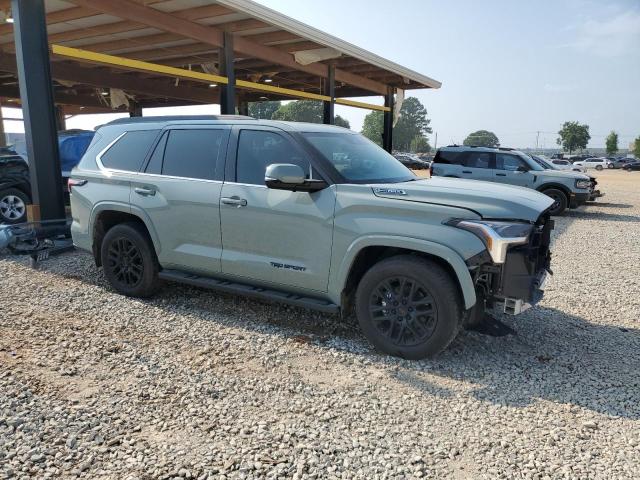 Photo 4 from auction – 2024 TOYOTA SEQUOIA SR with VIN 7SVAAABA1RX043785