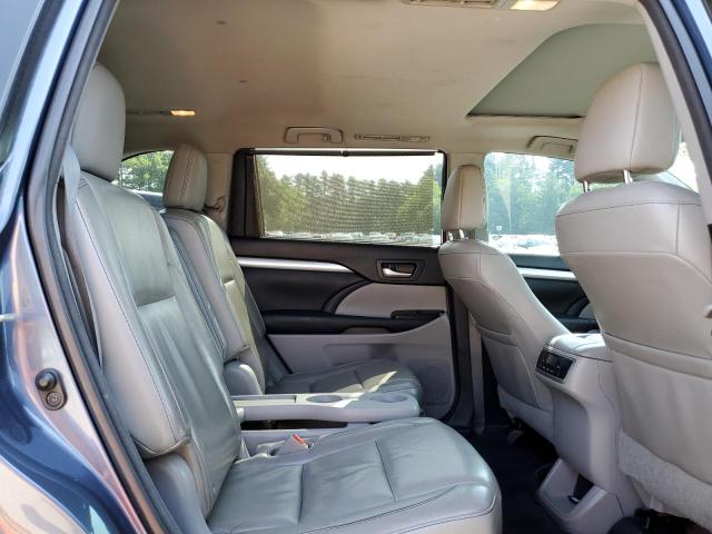 Photo 11 from auction – 2016 TOYOTA HIGHLANDER with VIN 5TDJKRFH1GS273889