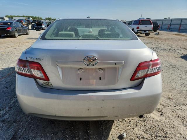 Photo 6 from auction – 2011 TOYOTA CAMRY with VIN 4T1BF3EK6BU671103