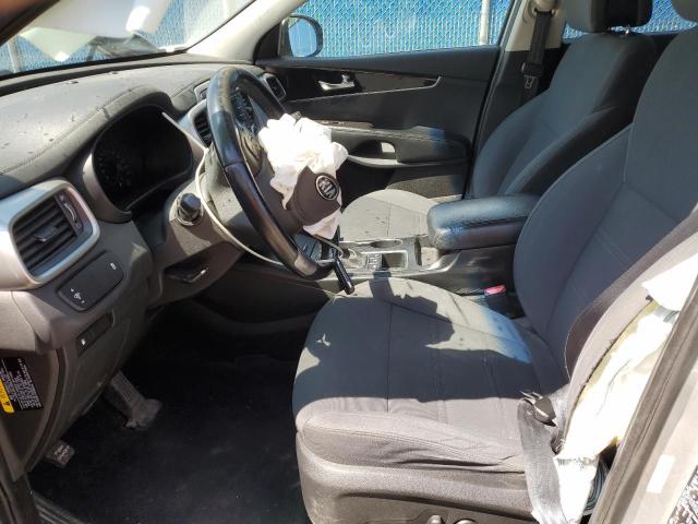 Photo 7 from auction – 2016 KIA SORENTO LX with VIN 5XYPGDA50GG164123