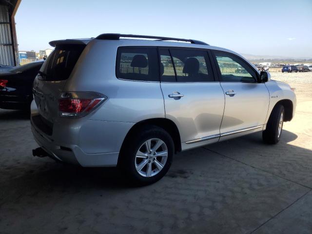 Photo 3 from auction – 2011 TOYOTA HIGHLANDER with VIN JTEBC3EH1B2001385