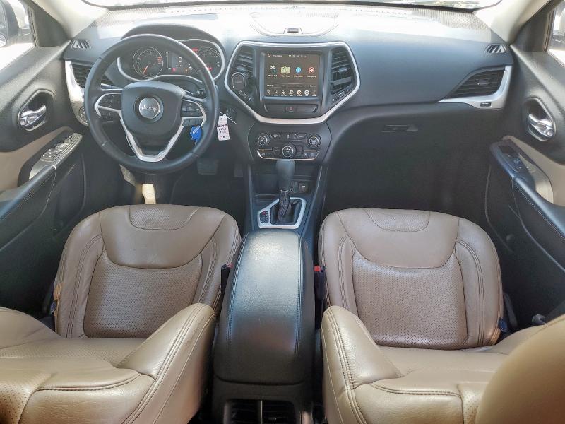 Photo 8 from auction – 2016 JEEP CHEROKEE L with VIN 1C4PJLCB6GW143990
