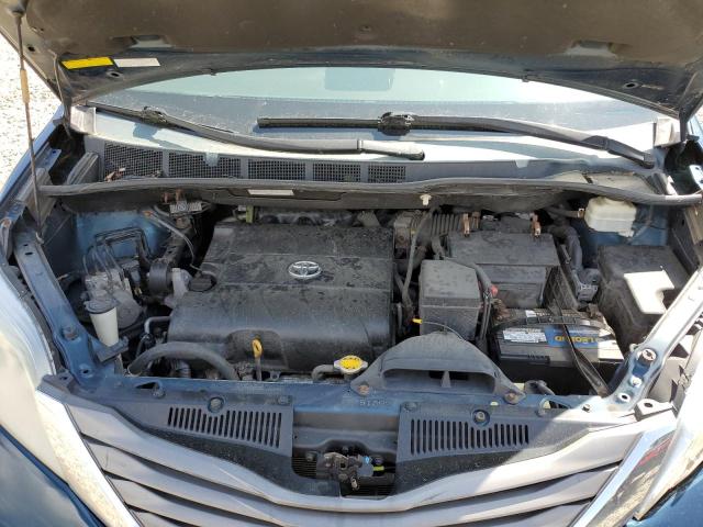 Photo 12 from auction – 2011 TOYOTA SIENNA XLE with VIN 5TDDK3DC8BS008154