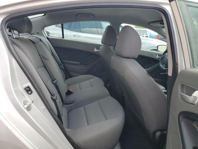 Photo 10 from auction – 2018 KIA FORTE LX with VIN 3KPFK4A72JE265759